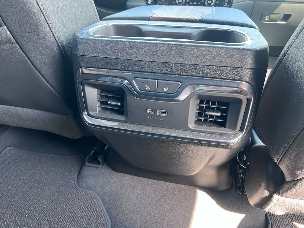 2024 Chevrolet Silverado 4WD Crew Cab Short Bed High Country