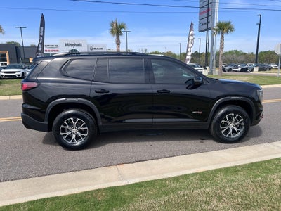 2024 GMC Acadia AWD AT4