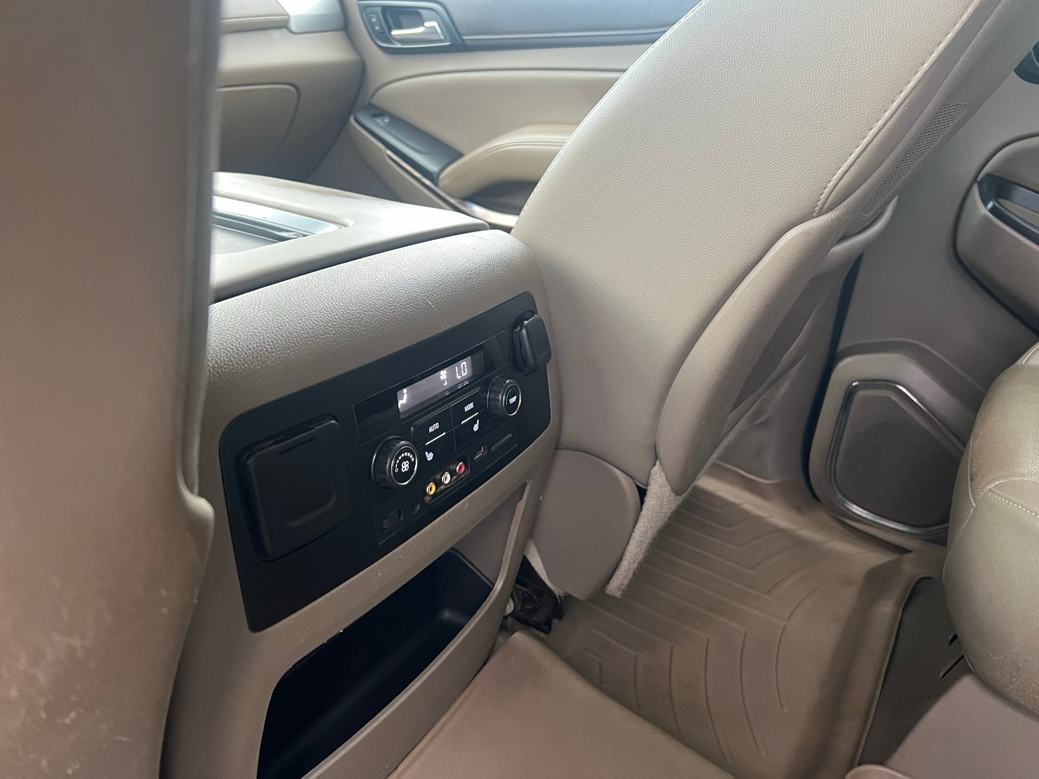 2015 GMC Yukon SLT