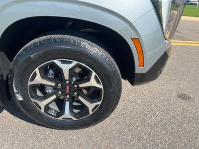 2025 GMC Yukon 4WD AT4
