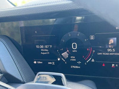 2025 GMC Yukon 4WD Denali