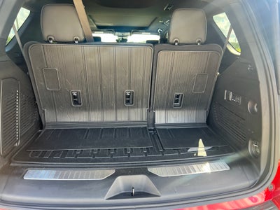 2025 GMC Yukon 4WD Denali