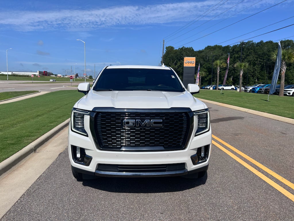 2023 GMC Yukon XL 4WD Denali Ultimate