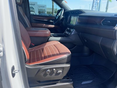 2023 GMC Yukon XL 4WD Denali Ultimate