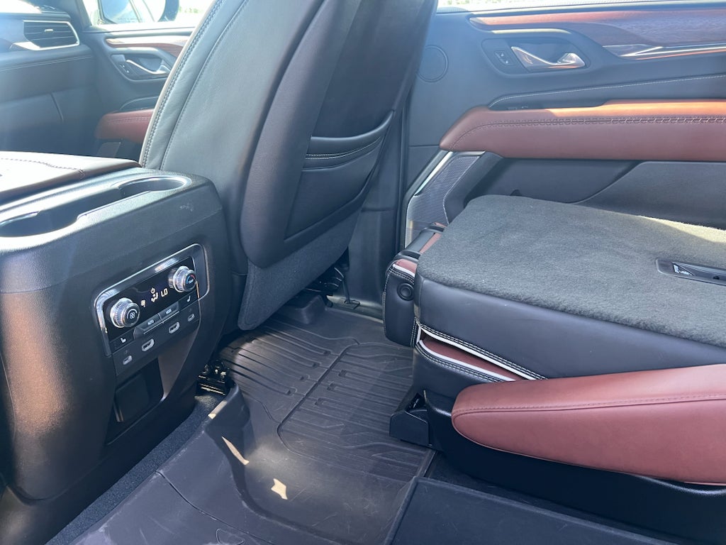 2023 GMC Yukon XL 4WD Denali Ultimate