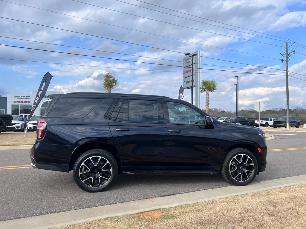 2022 Chevrolet Tahoe 4WD RST