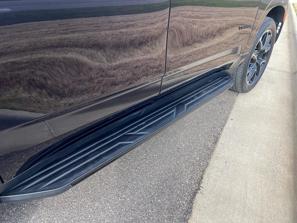 2022 Chevrolet Tahoe 4WD RST