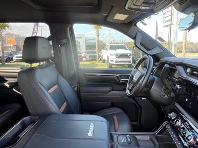 2025 GMC Sierra 4WD Crew Cab Standard Bed AT4