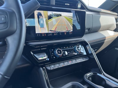 2025 GMC Sierra 4WD Crew Cab Standard Bed AT4