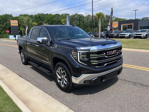 2022 GMC Sierra 4WD Crew Cab Short Box SLT