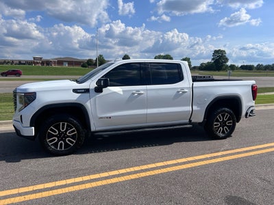2023 GMC Sierra AT4
