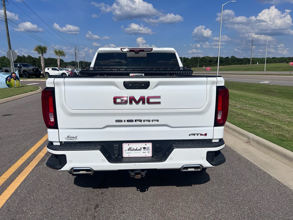 2023 GMC Sierra AT4