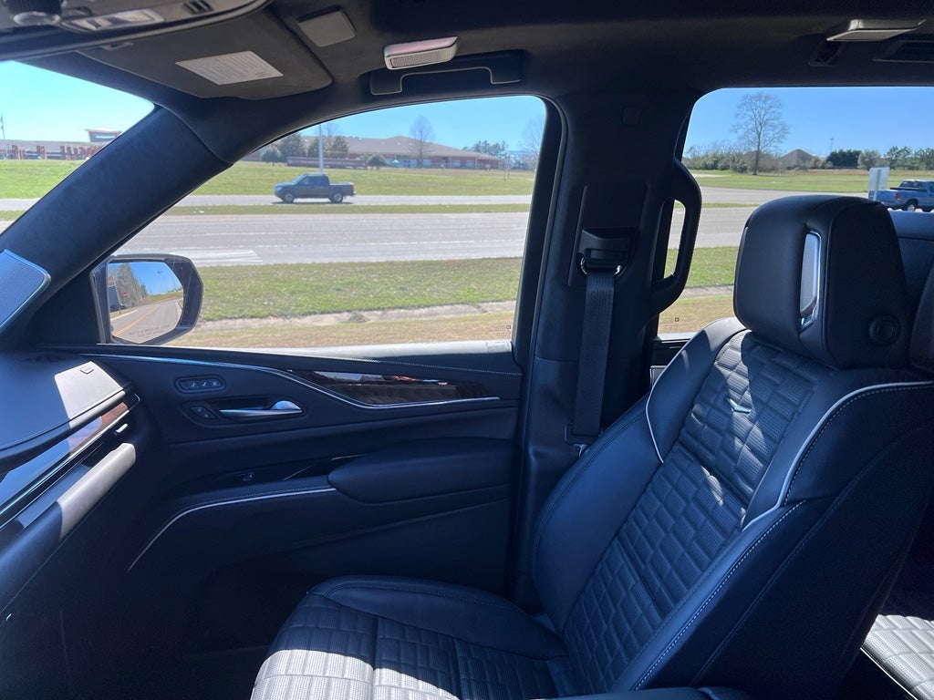 2024 Cadillac Escalade 4WD Premium Luxury Platinum