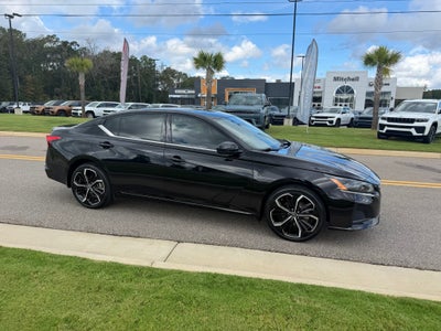 2023 Nissan Altima SR Intelligent AWD