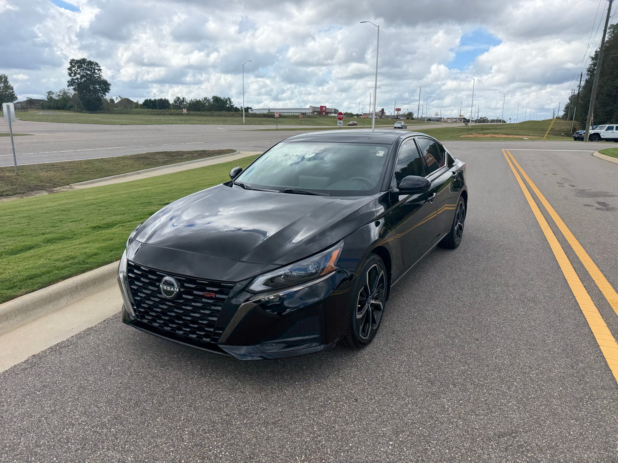 2023 Nissan Altima SR Intelligent AWD