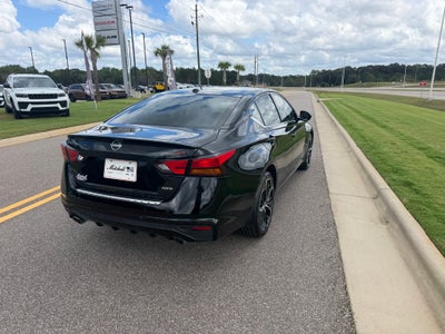 2023 Nissan Altima SR Intelligent AWD