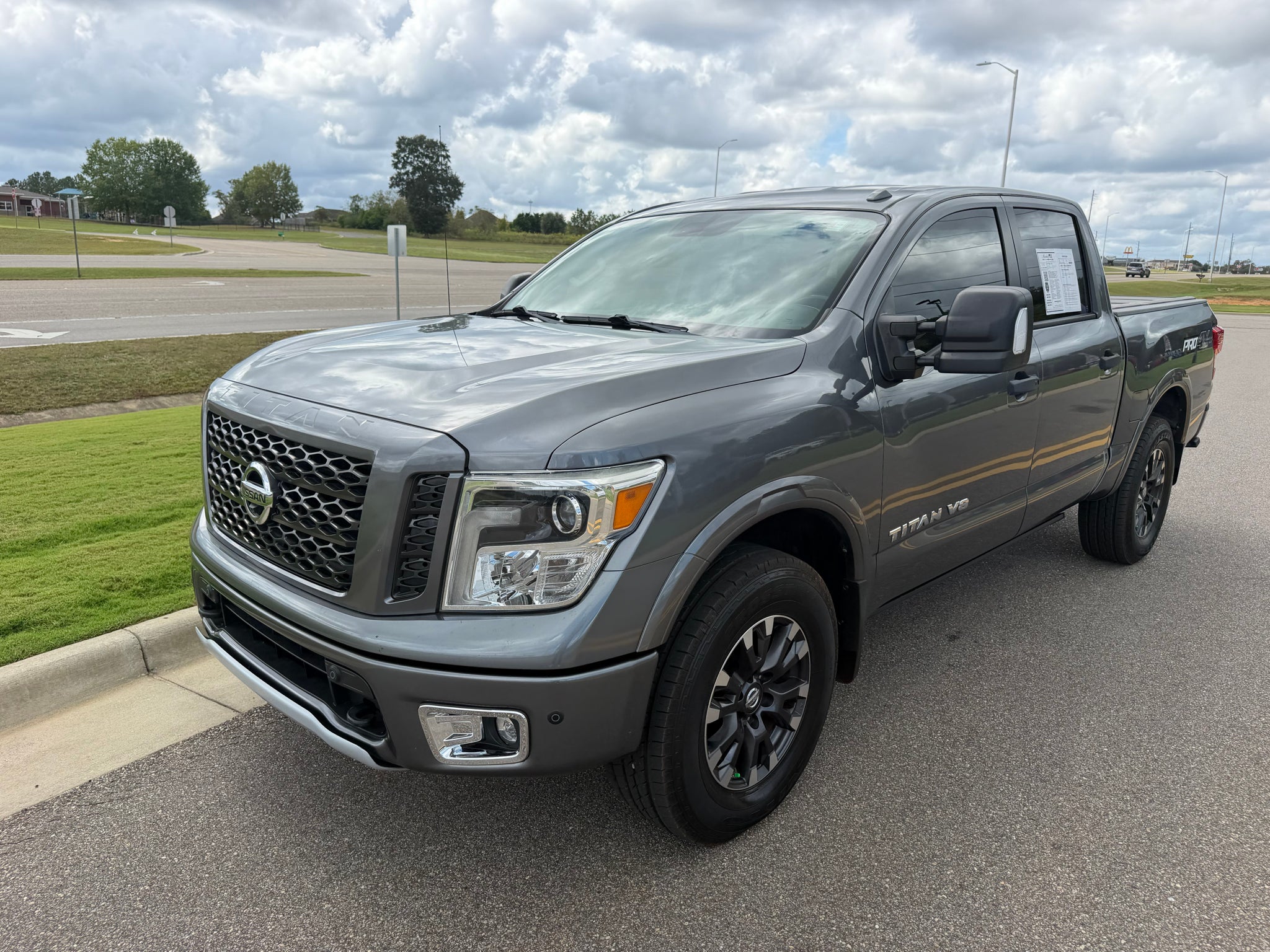2019 Nissan Titan PRO-4X