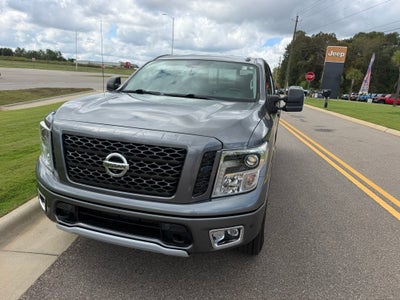 2019 Nissan Titan PRO-4X