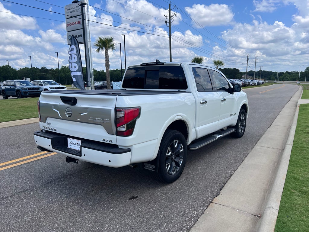 2024 Nissan Titan Crew Cab Platinum Reserve 4x4