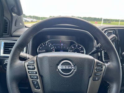 2024 Nissan Titan Crew Cab Platinum Reserve 4x4