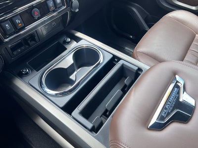 2024 Nissan Titan Crew Cab Platinum Reserve 4x4