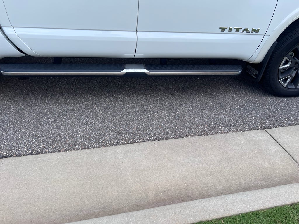 2024 Nissan Titan Crew Cab Platinum Reserve 4x4