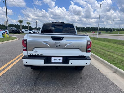 2024 Nissan Titan Crew Cab Platinum Reserve 4x4