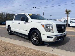 2021 Nissan Titan Crew Cab SV 4x2