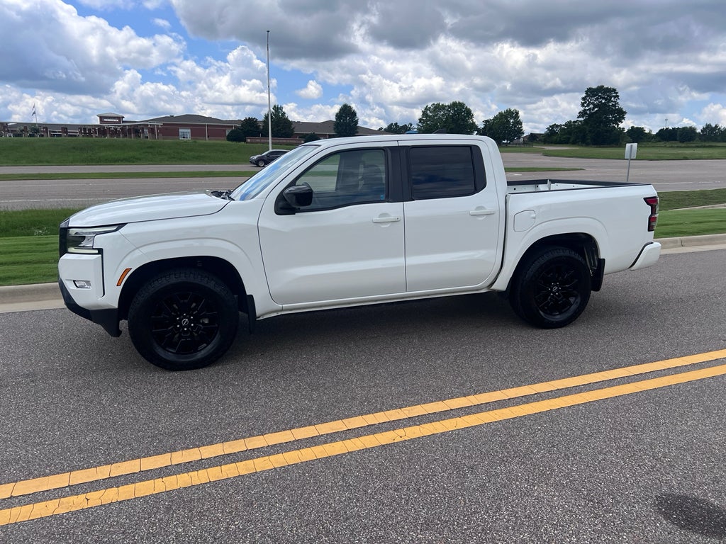 2023 Nissan Frontier Crew Cab SV 4x2