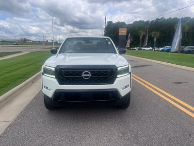 2023 Nissan Frontier Crew Cab SV 4x2