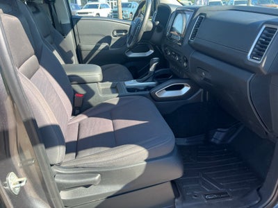 2022 Nissan Frontier Crew Cab SV 4x4