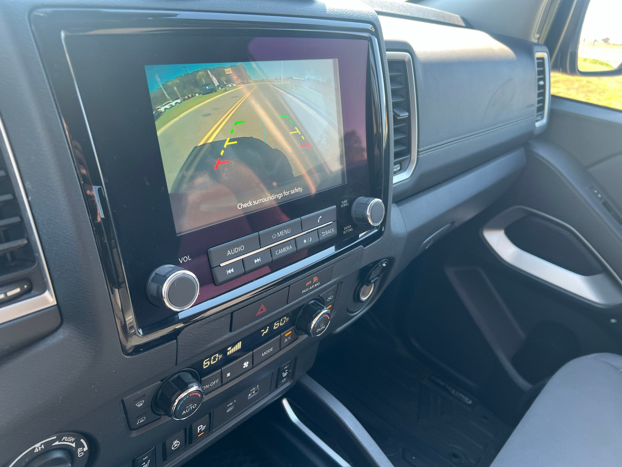 2022 Nissan Frontier Crew Cab SV 4x4