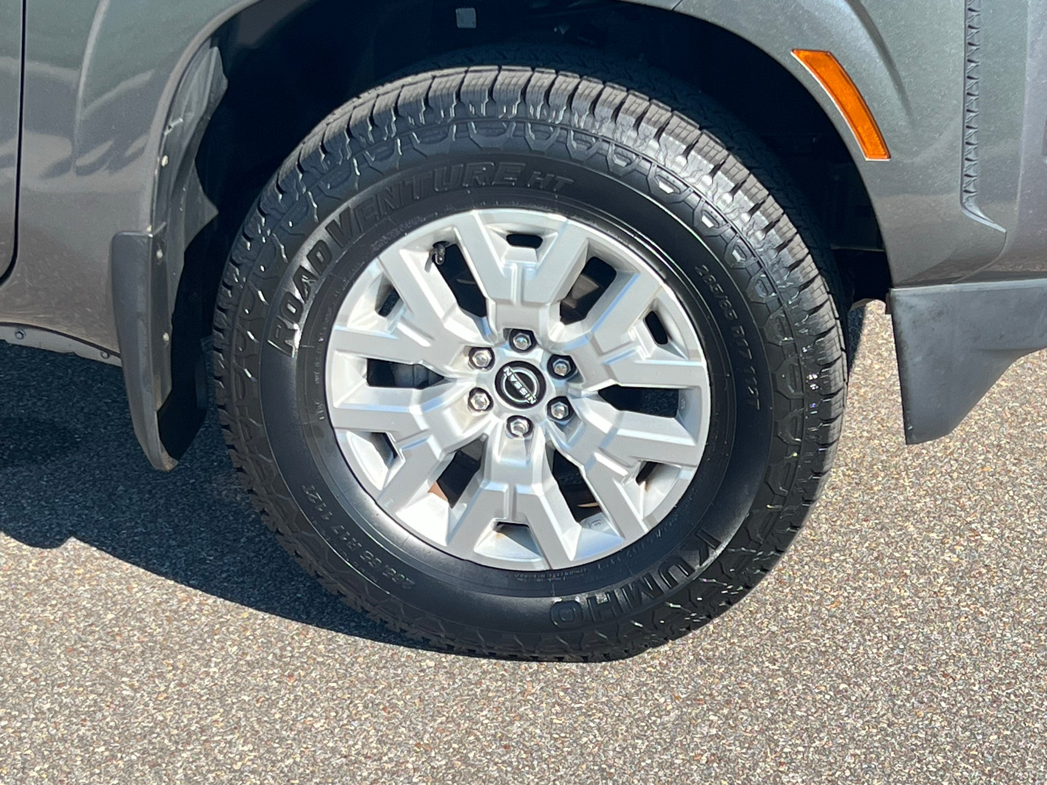 2022 Nissan Frontier Crew Cab SV 4x4