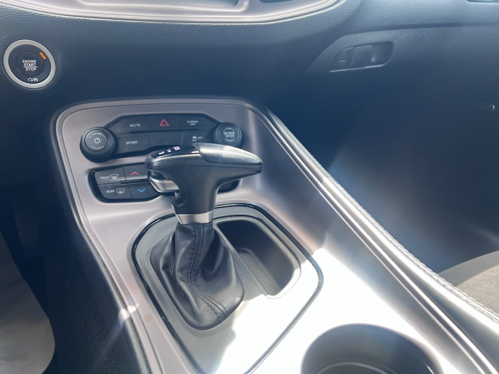 2023 Dodge Challenger SXT