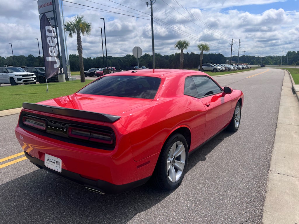 2023 Dodge Challenger SXT
