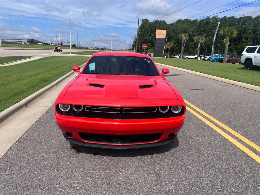 2023 Dodge Challenger SXT