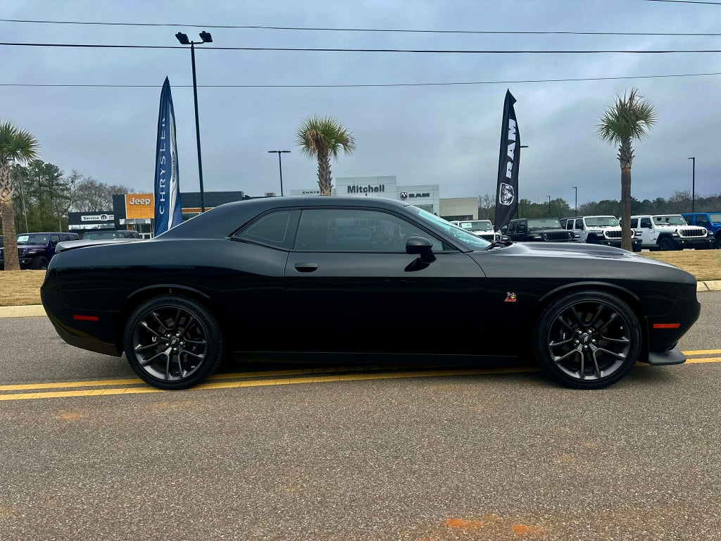 2022 Dodge Challenger R/T Scat Pack