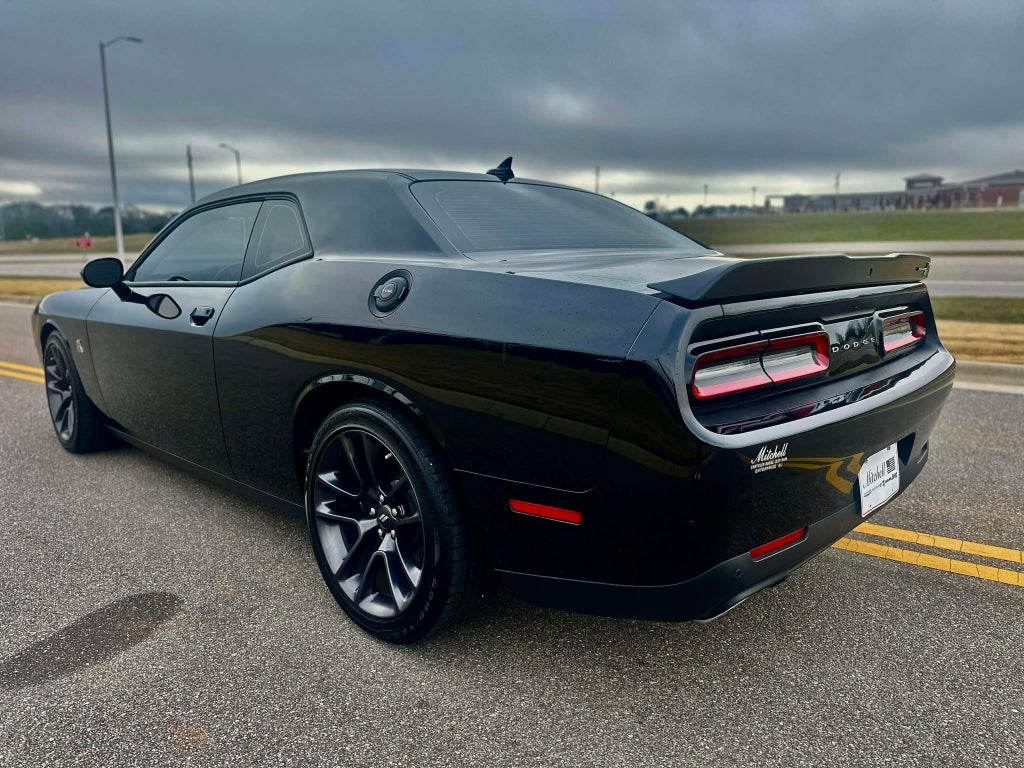 2022 Dodge Challenger R/T Scat Pack