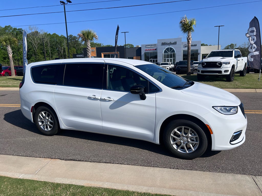 2026 Chrysler Pacifica PACIFICA SELECT