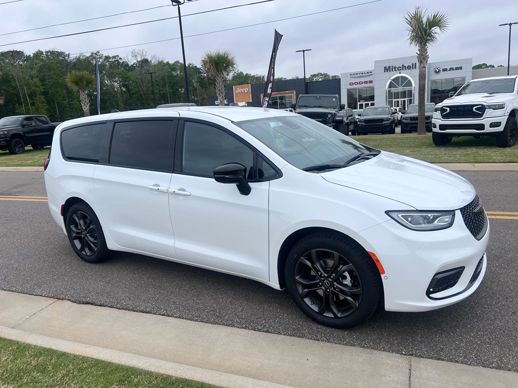 2026 Chrysler Pacifica PACIFICA SELECT