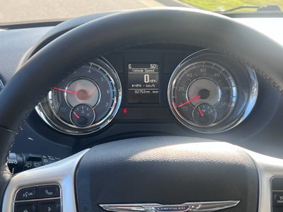 2015 Chrysler Town & Country Touring