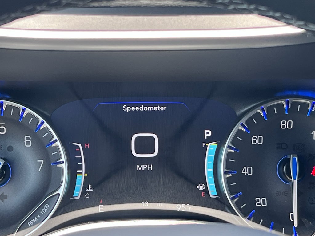 2027 Chrysler Pacifica PACIFICA SELECT