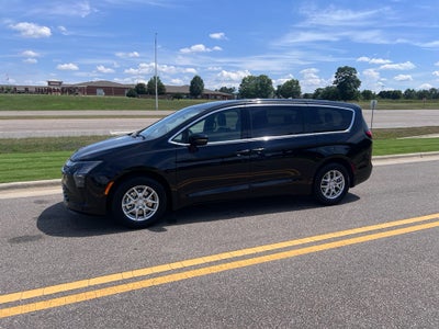 2027 Chrysler Pacifica PACIFICA SELECT