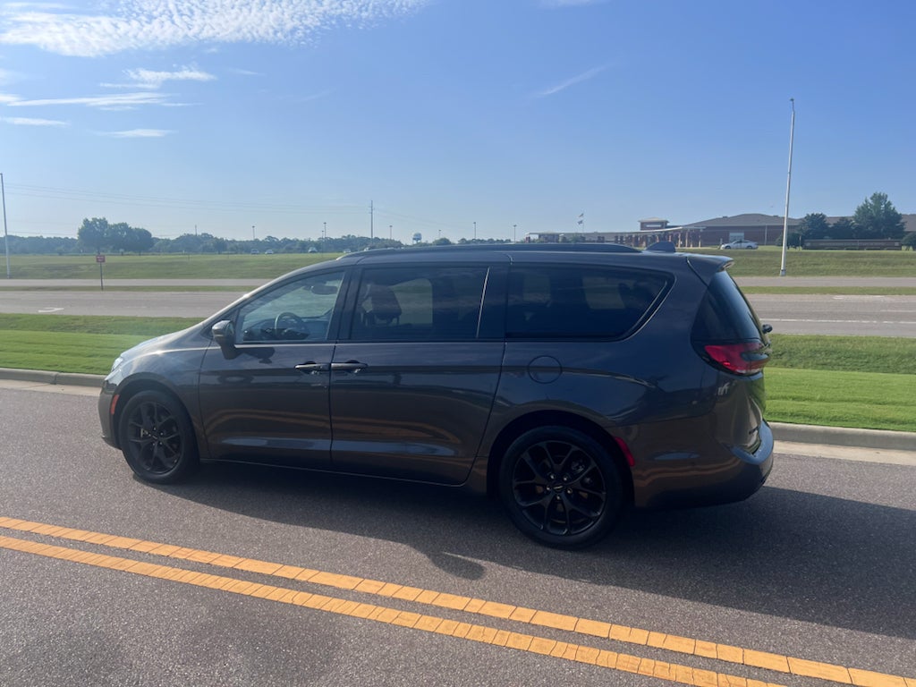 2022 Chrysler Pacifica Limited