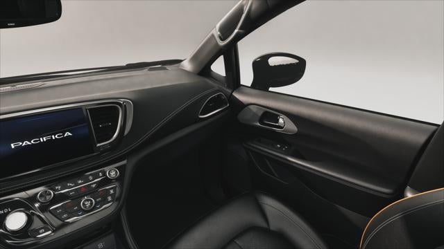 2027 Chrysler Pacifica PACIFICA LIMITED