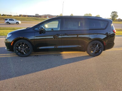 2026 Chrysler Pacifica PACIFICA LIMITED