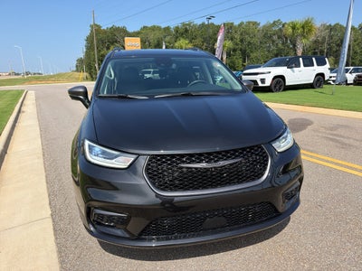 2023 Chrysler Pacifica Touring L AWD