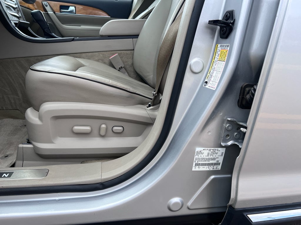 2013 Lincoln MKX Base