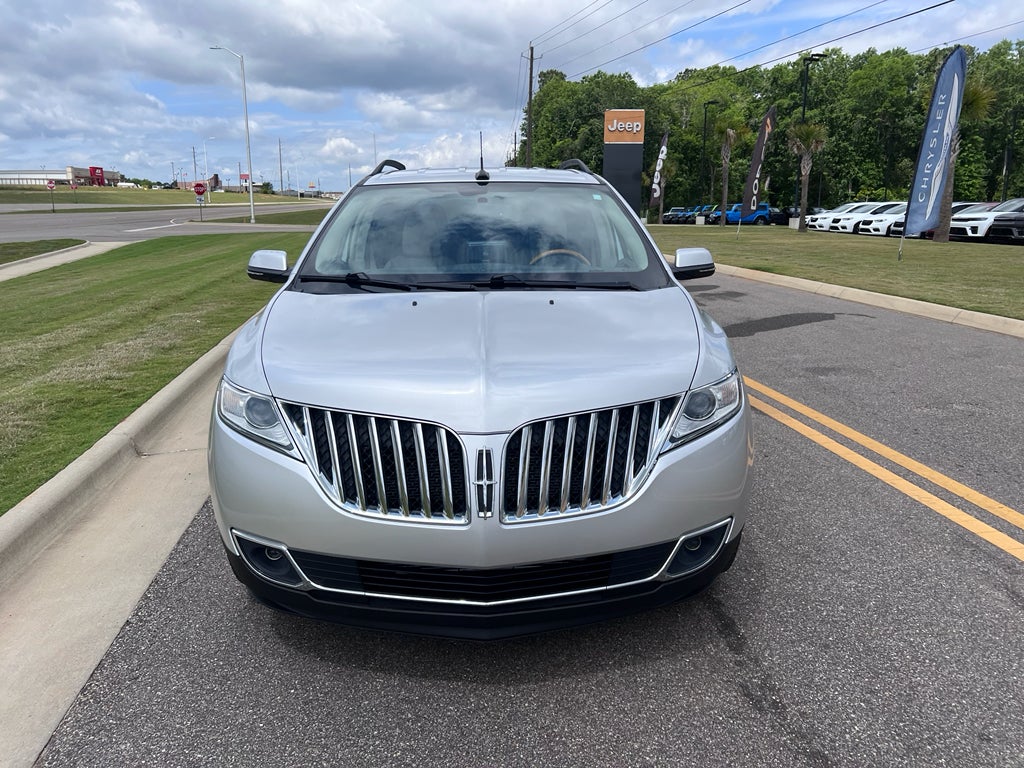 2013 Lincoln MKX Base