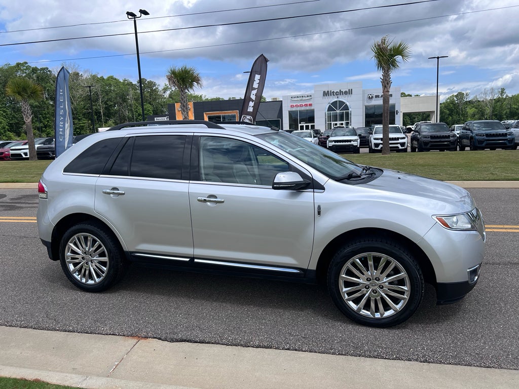 2013 Lincoln MKX Base